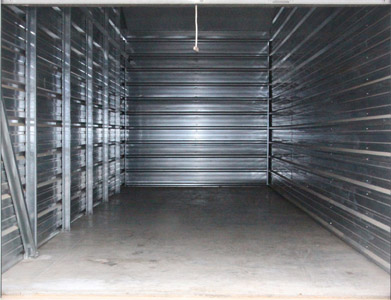 <strong>10x25 Storage Unit</strong><br>Holds furnishings and appliances of a 2-3 bedroom residence. Can hold some full-size vehicles (please measure).